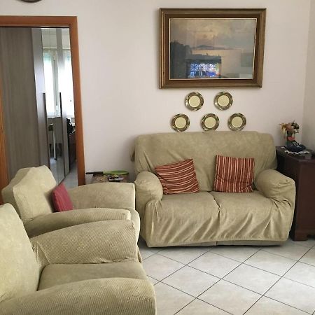شقة Casa Di Willy نابولي المظهر الخارجي الصورة